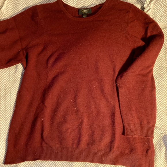 Charter Club cashmere crew-neck sweater, 1x burgundy - Picture 1 of 2